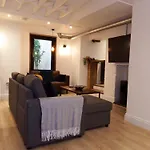 Newly Renovated Stunning Warehouse Apartment