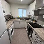 Wow! Seaview Beach Apartment Sleeps 6-Free Parking