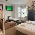 La Di Da Hotel Beach Town