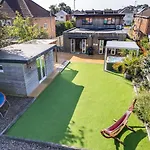 Hot Tub, Games Room & Cinema In Bournemouth, Excellent Ratings On Other Sites