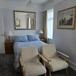 Shoreline Accommodation