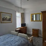Shoreline Accommodation