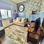 Cosy Retreat - Beach Location, 1 Bed, Free Parking, High Speed Wifi
