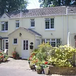 Coach House Cottage