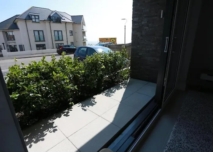 Bournecoast: Modern Flat With Sea Views - Fm6194