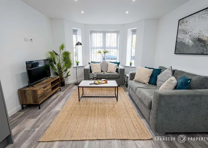 Nightingale By Grandeur Property
