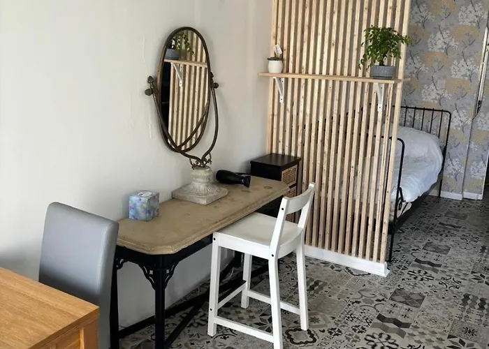 Private Apartment With En-Suite
