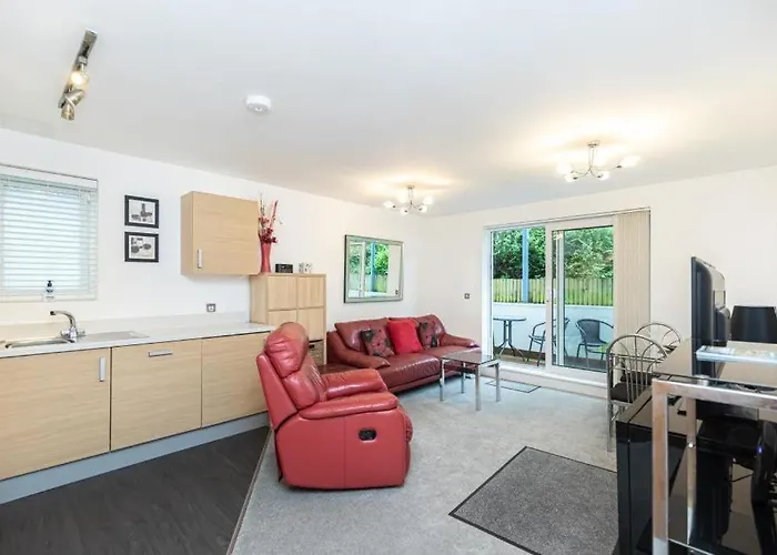 Bournecoast - Modern Apartment Near Beaches - Fm3590