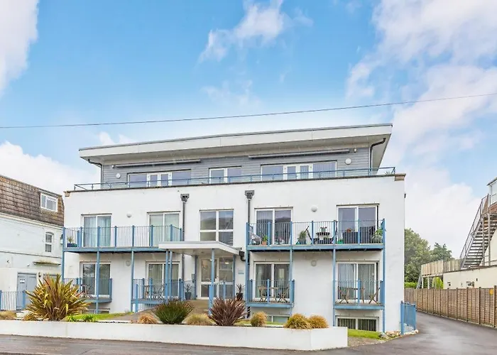 Bournecoast - Modern Apartment By Sandy Beaches - Fm9627