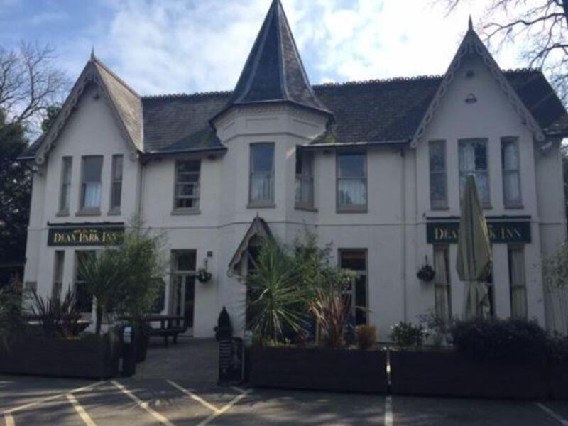 Inn The Pavilion Arms