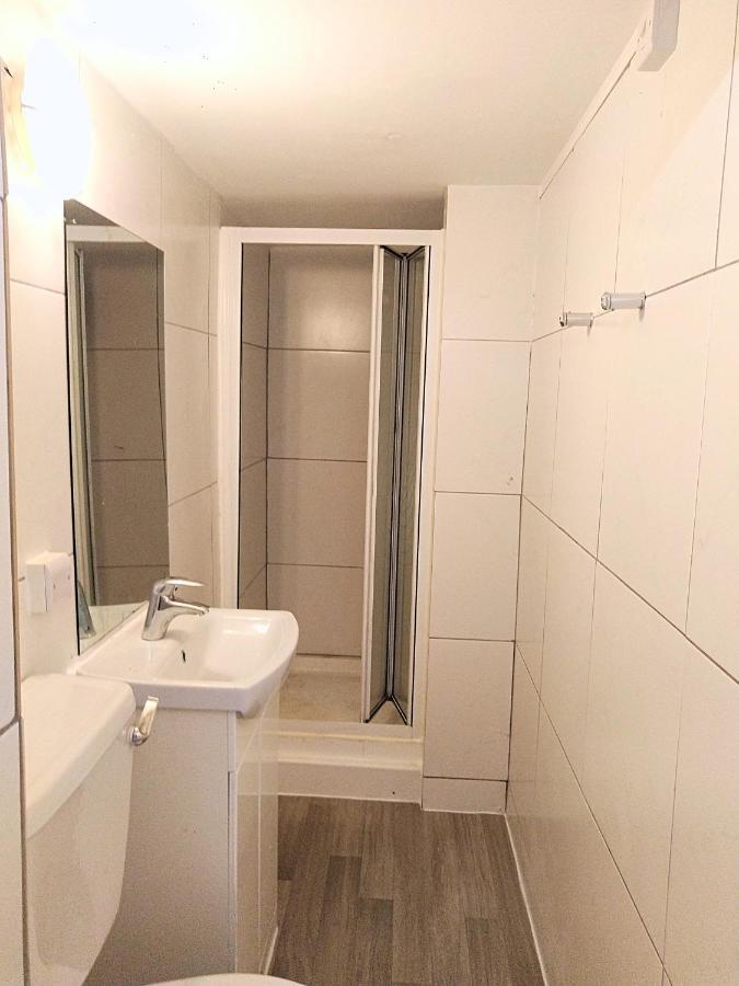 Spacious One Bed With Hot Tub And Garden Apartment