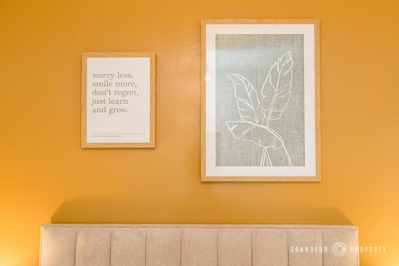 The Artist's Escape By Grandeur Property Apartment *