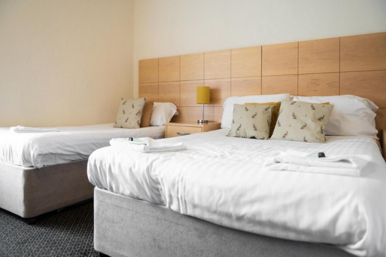 Brooklands Hotel 2*