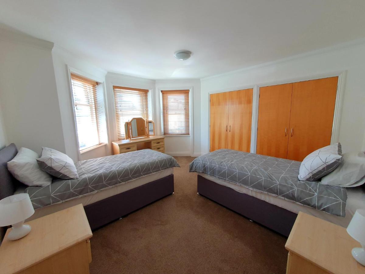 Quality Front Sleep Up To 7 Guests Bournemouth