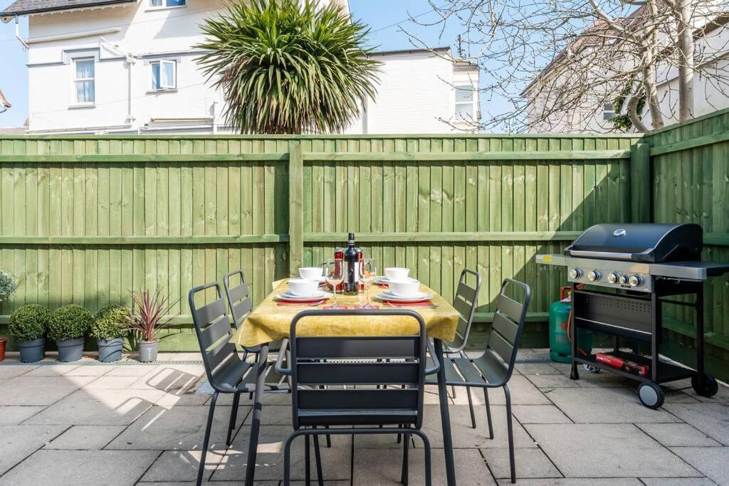 Rockmount Court Apartment Bournemouth