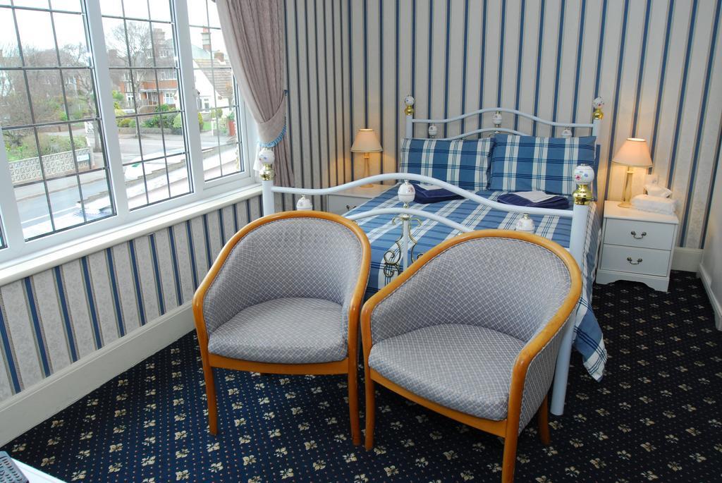 The Woodlands Guest house 3*