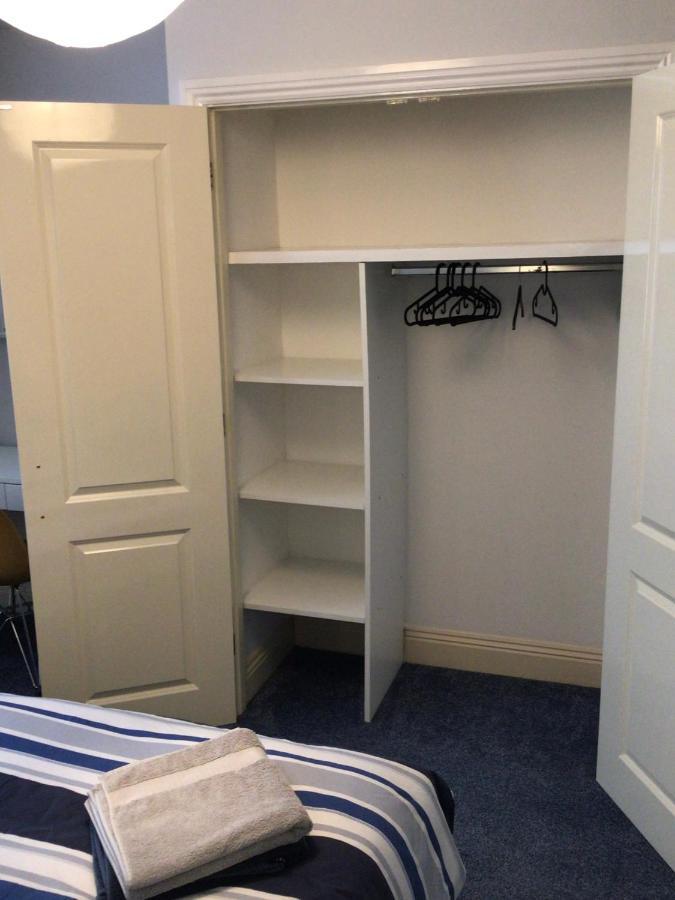 Rockmount Court Apartment *
