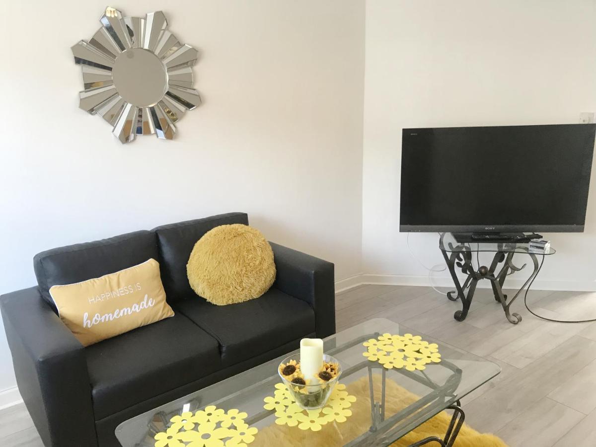 Stanley Home-free Parking & Self Check-in Bournemouth