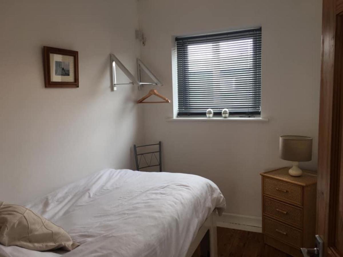 Stanley Home-free Parking & Self Check-in Holiday home *
