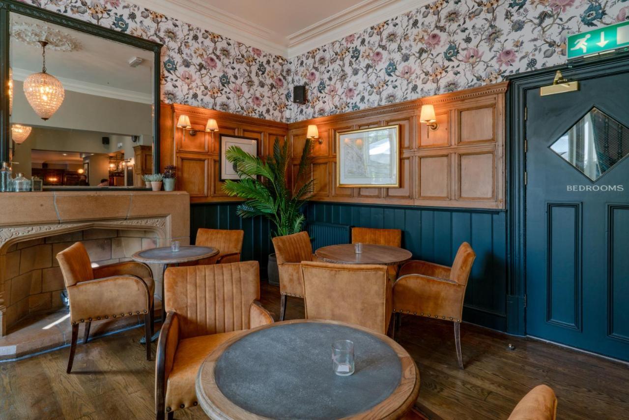 The Pavilion Arms 3*
