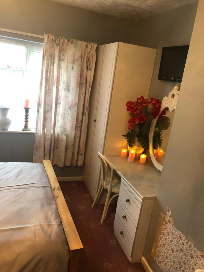 Elmurr Guest house *