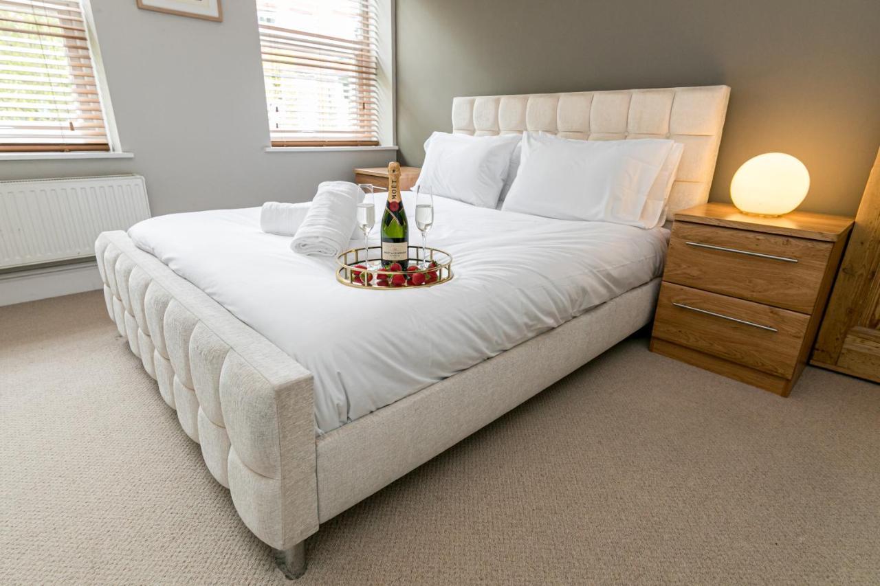 Cosy Urban Oasis - Quirky 2-bed Town Centre