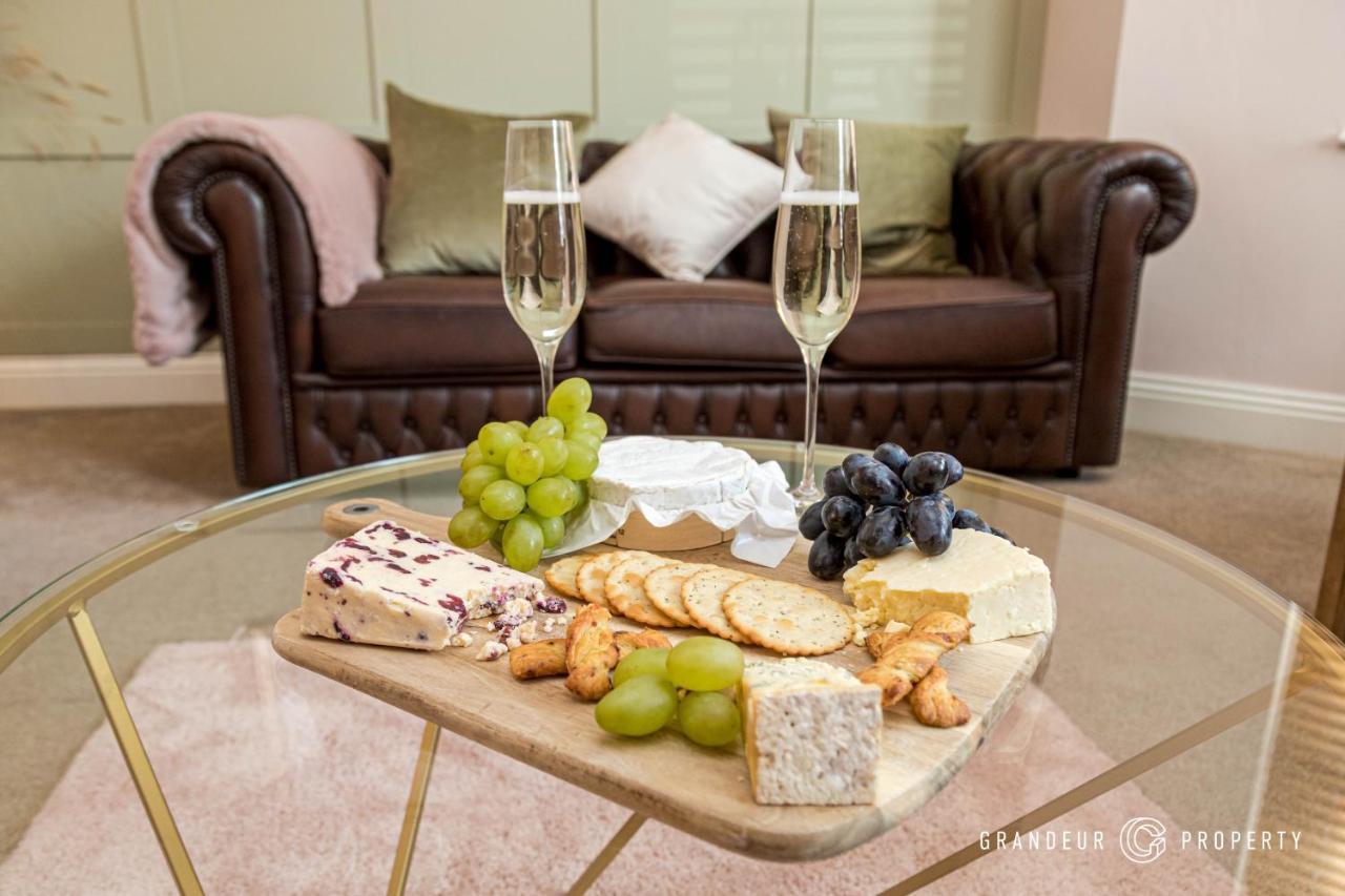 Apartment Ocean Spray By Grandeur