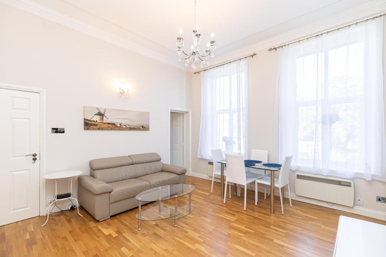 Apartment Flat In Bournemouth, England, Uk