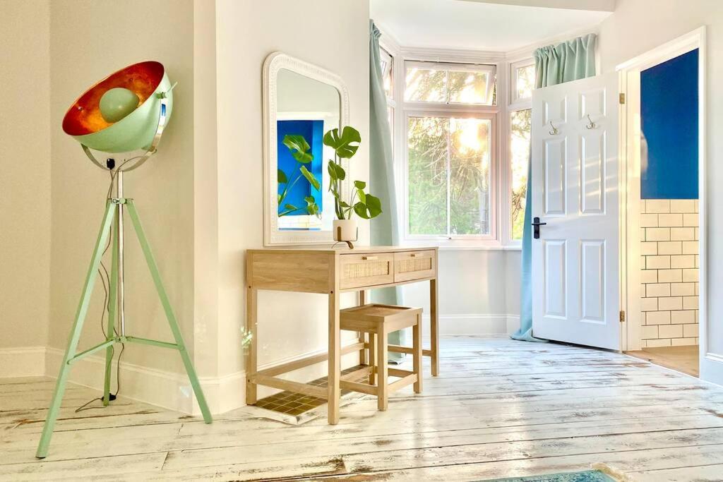 Cleveland House - Perfect For Beaches And Town. Villa *