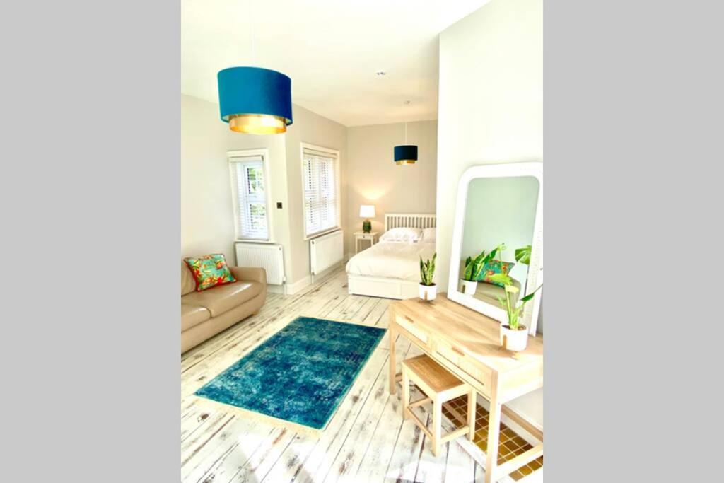 Cleveland House - Perfect For Beaches And Town. Villa *