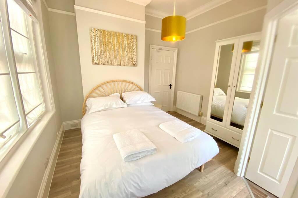 Cleveland House - Perfect For Beaches And Town. Bournemouth