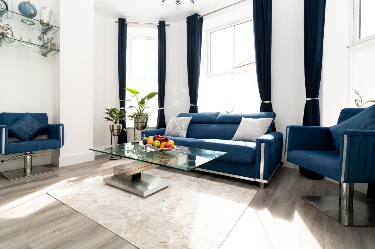 The Palms Lux Living B'mouth Town Centre &