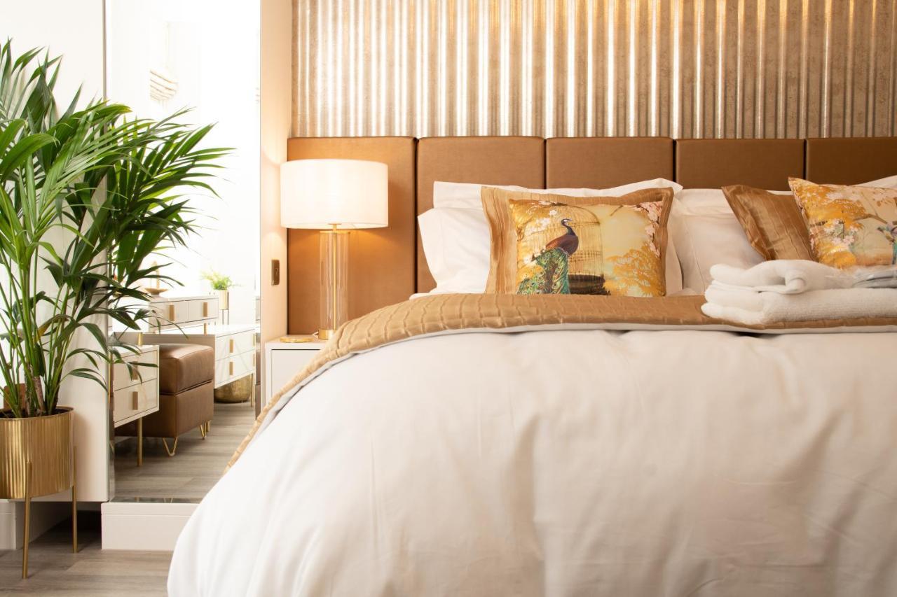 The Palms Lux Living B'mouth Town Centre & Apartment *