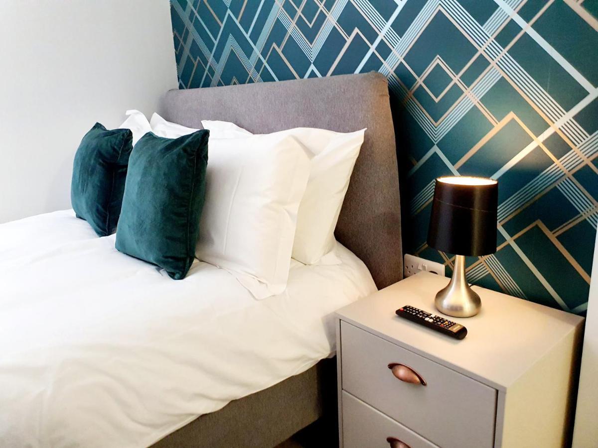 Modern Town Centre Studio Close To * Bournemouth