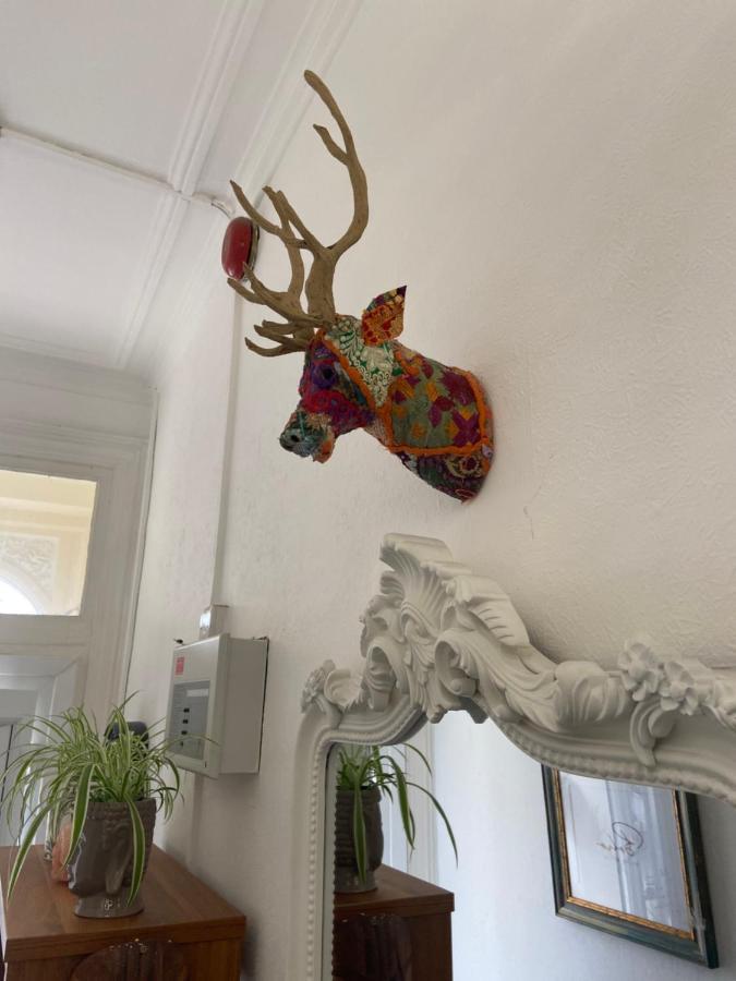 Guest house La Di Da Town *