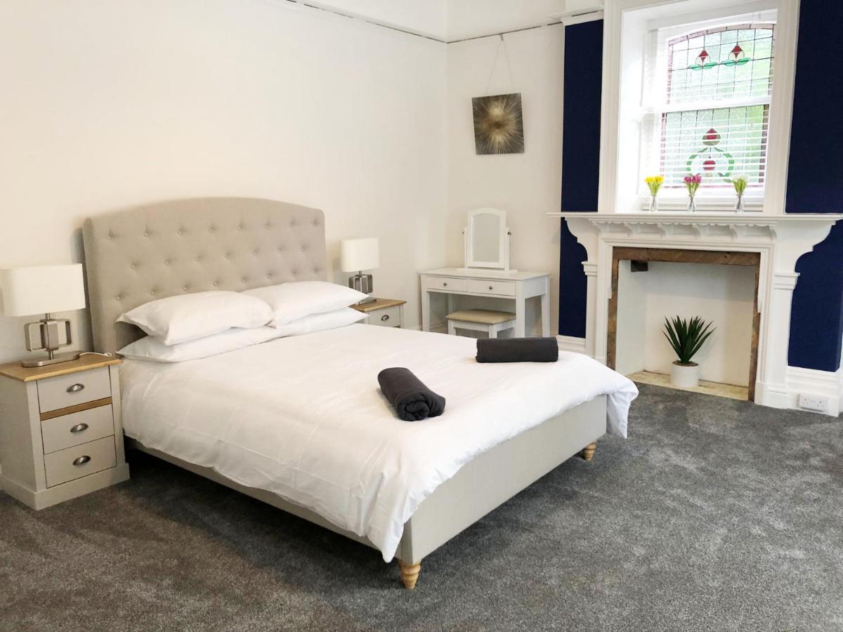 April Summer Breeze -3bed-sleeps 6-parking-walk To The Beach-spacious-families-groups-professionals-contractors Welcome