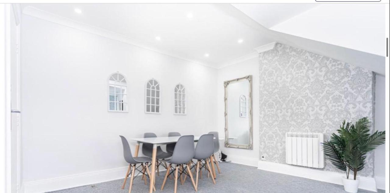 Fantastic With Views & Parking Bournemouth