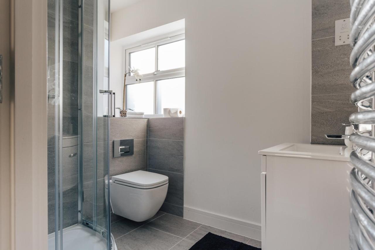 Apartment 2 Double Bedroom Flat With Parking Bournemouth