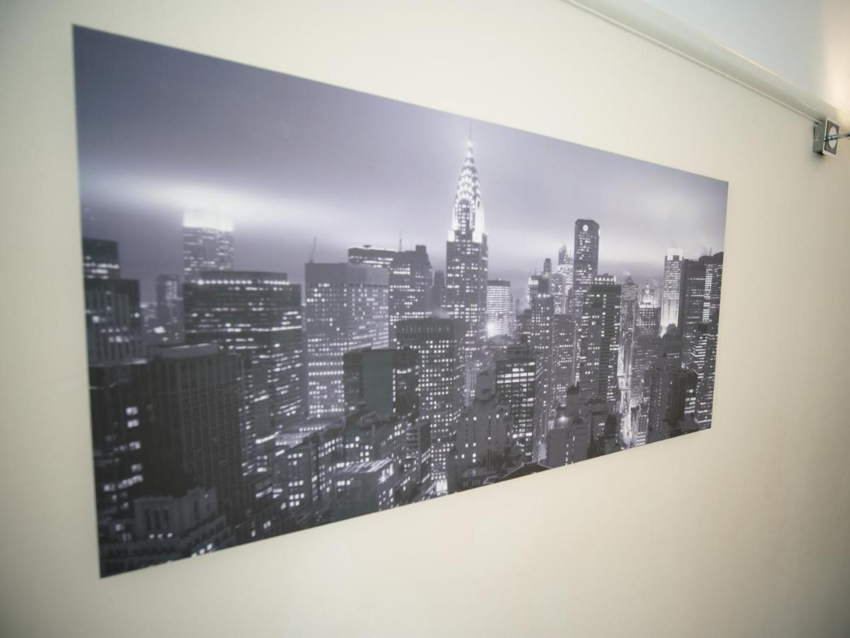 Apartment Town Centre Sleeps 9 *