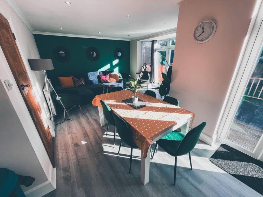 Apartment Modern 3 Ground Floor Parking And Garden Bournemouth