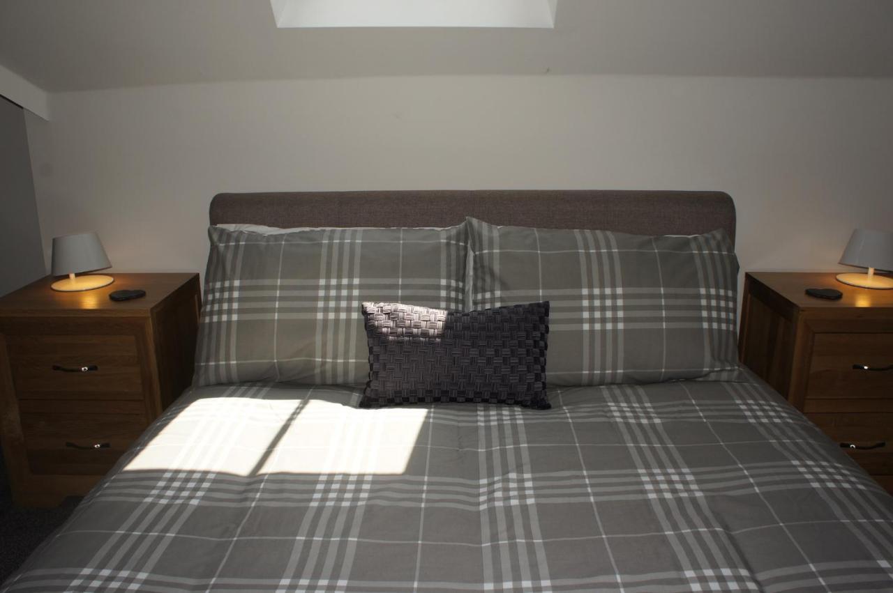 No 7 Woods View Apartment *