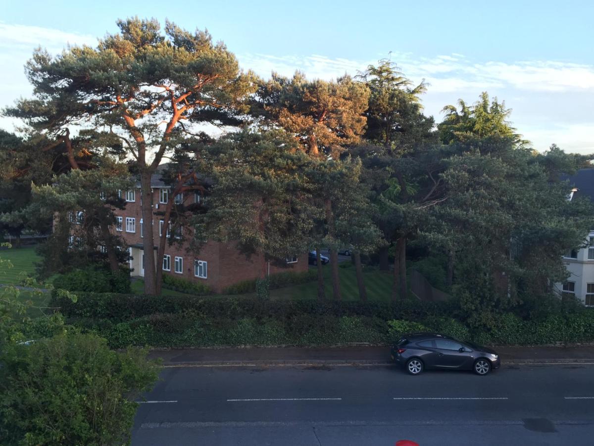 No 7 Woods View Bournemouth