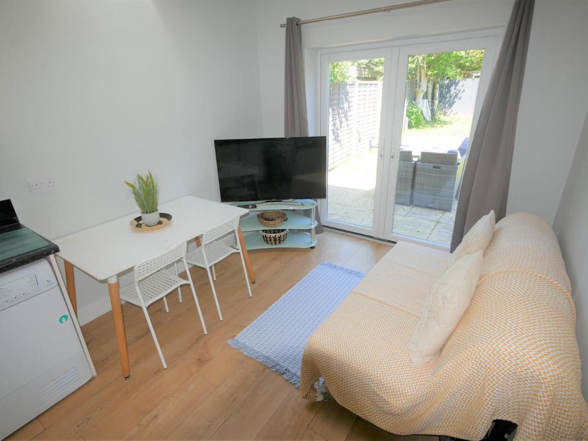Turay Court Apartment *