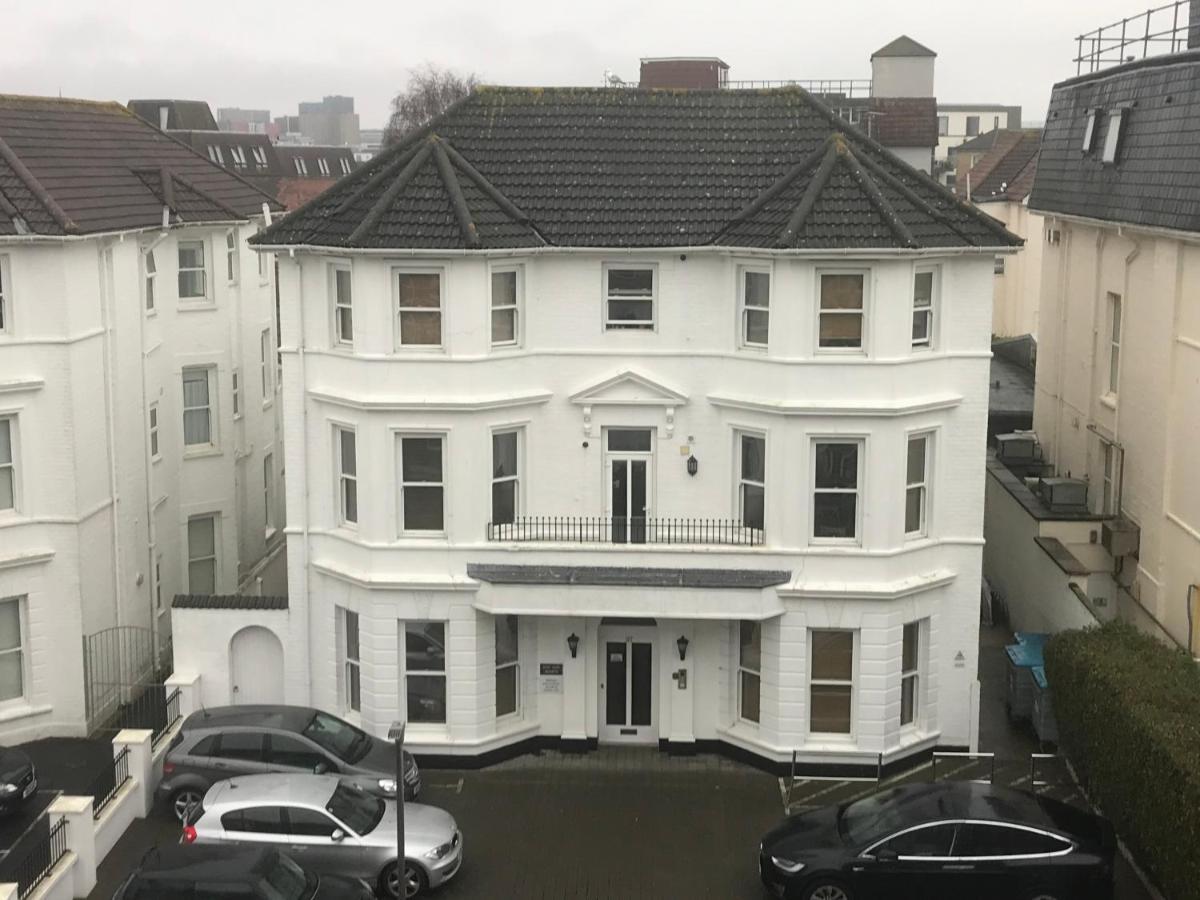 Apartment Rockmount Court Bournemouth
