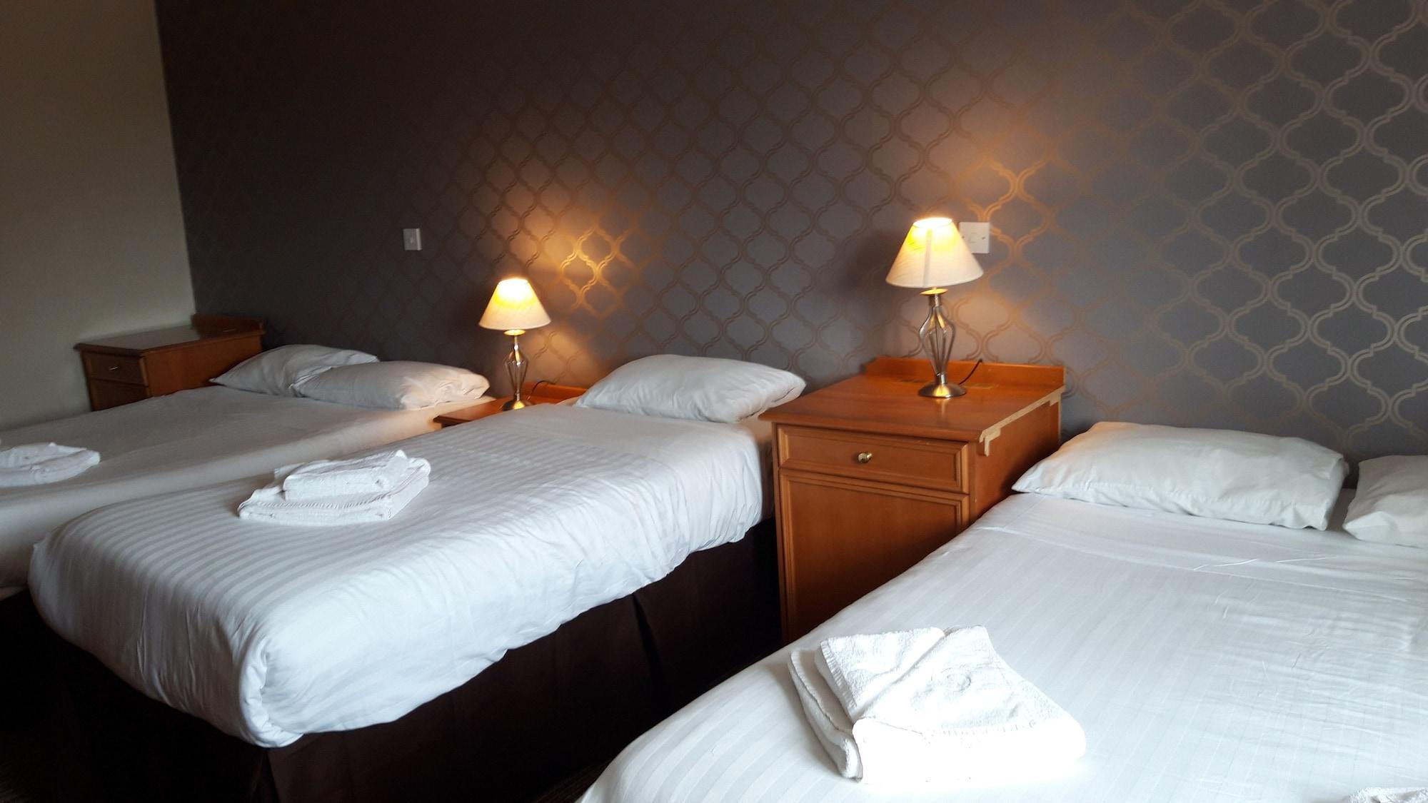 The Croham Hotel 3*