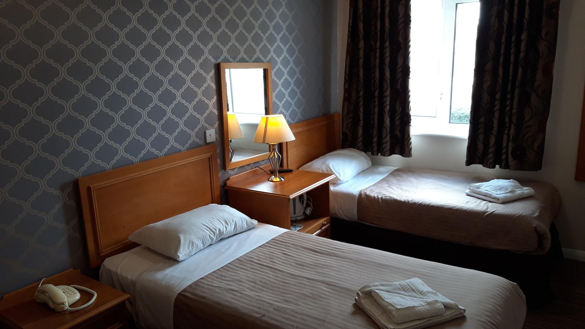 Hotel The Croham 3*