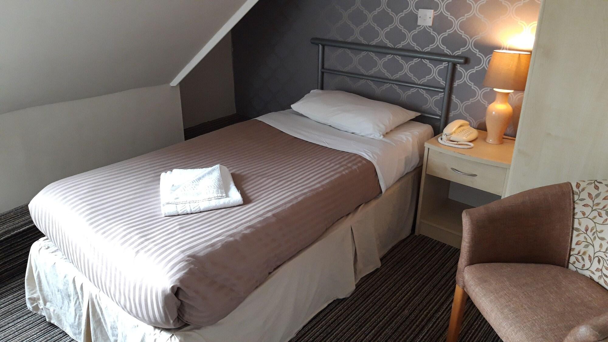 Hotel The Croham 3*