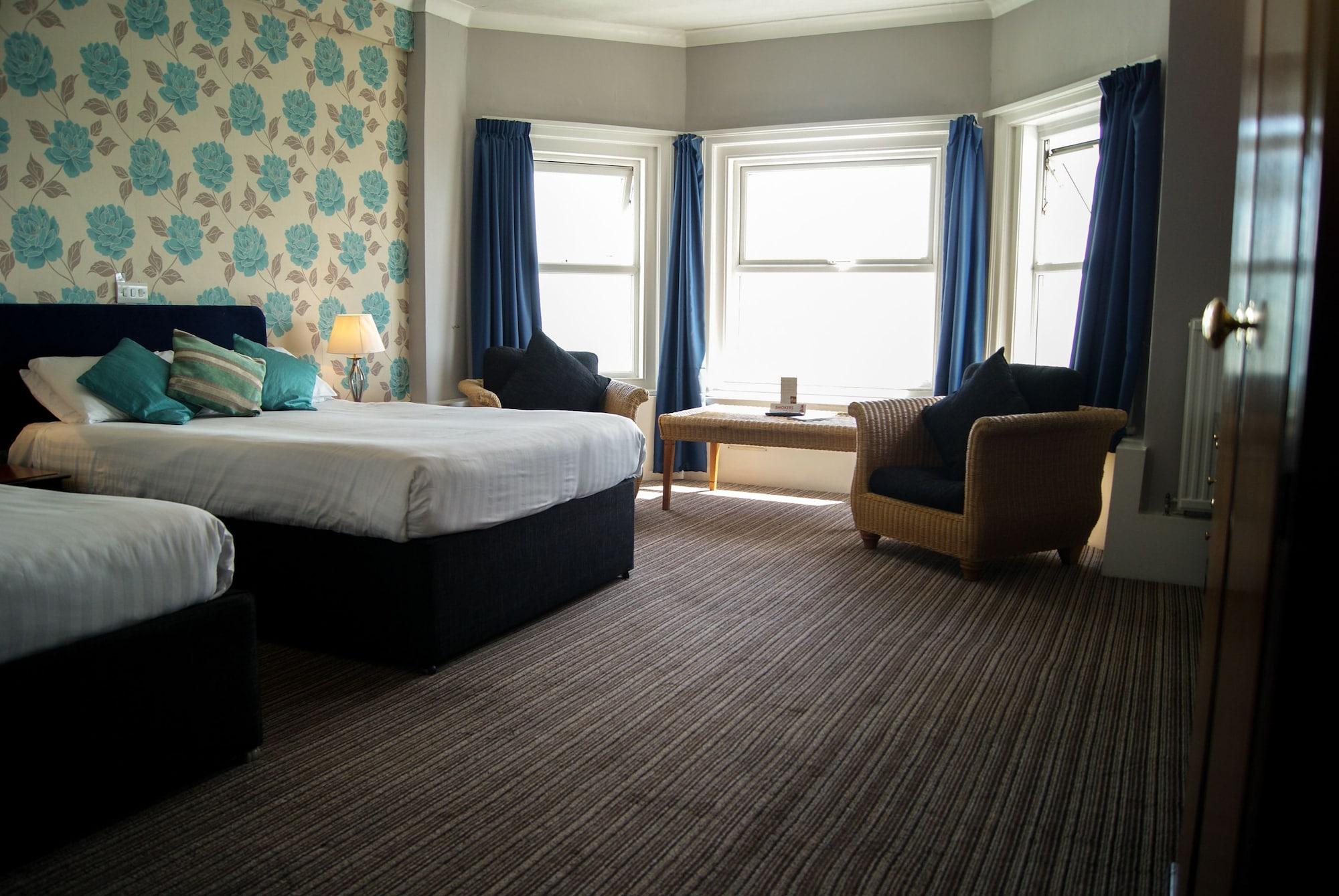 Suncliff - Oceana Collection 3* Bournemouth