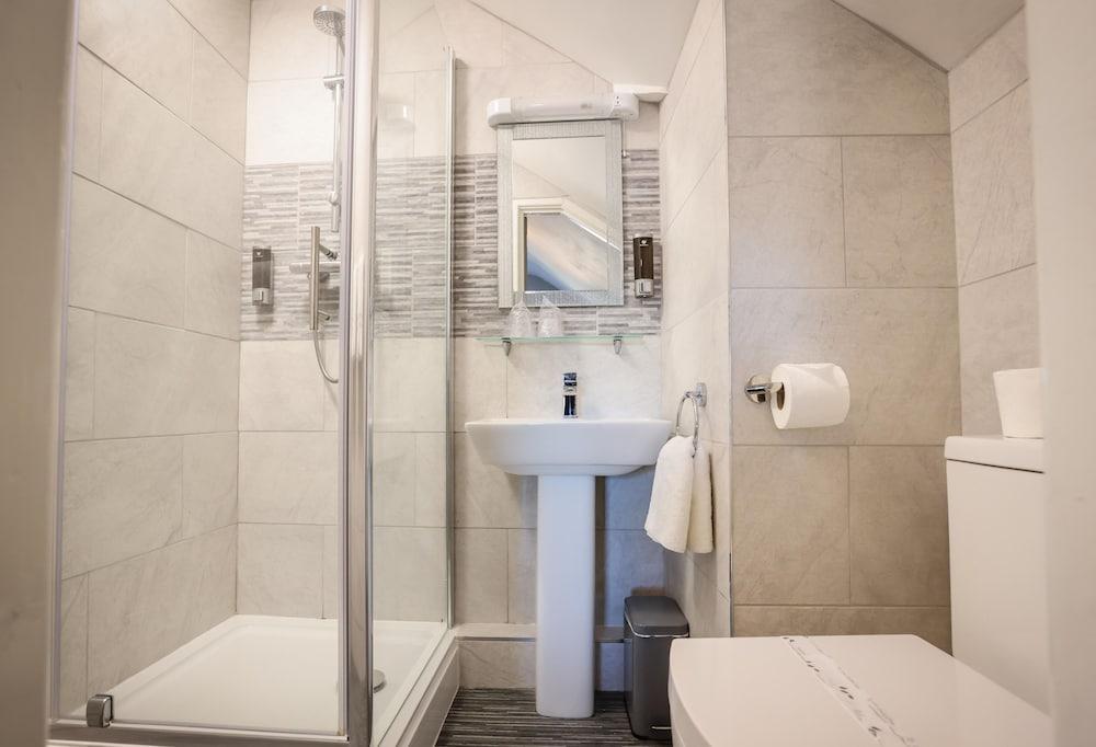 Chelsea Aparthotel 3*