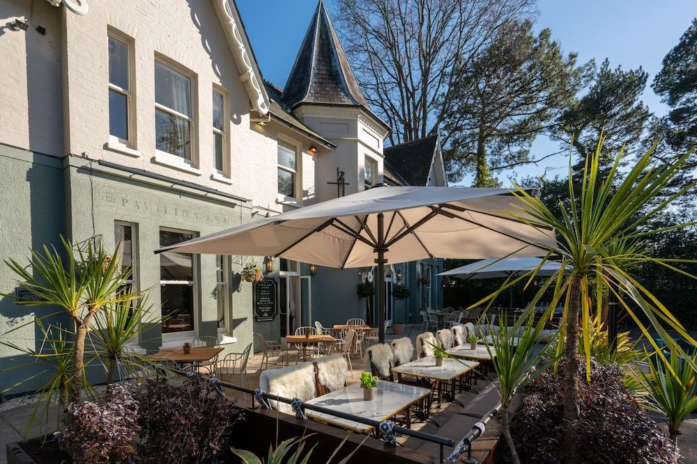 The Pavilion Arms Inn 3*